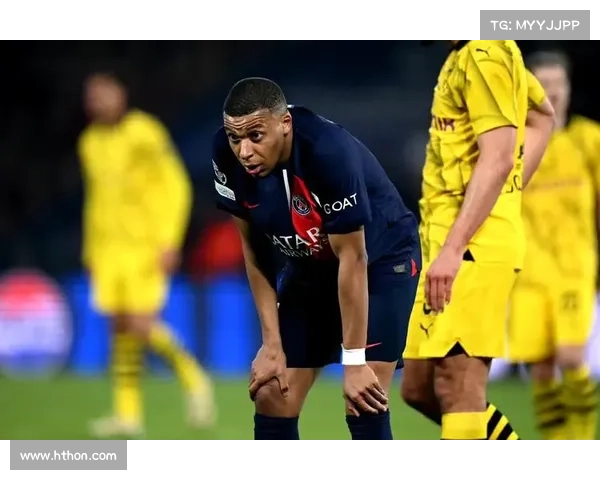 欧冠联赛使用半自动越位技术，通过特制摄像机监控球员约30个身体关节